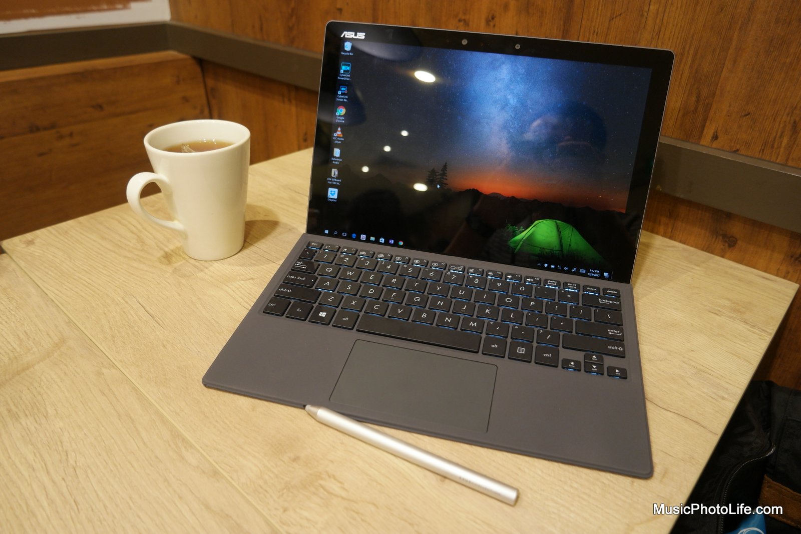 ASUS Transformer 3 Pro, review by Singapore gadget reviewer Chester Tan