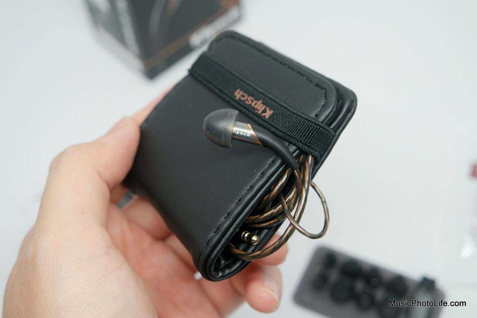 Klipsch X12i Review: Reference In-Ear Headphones