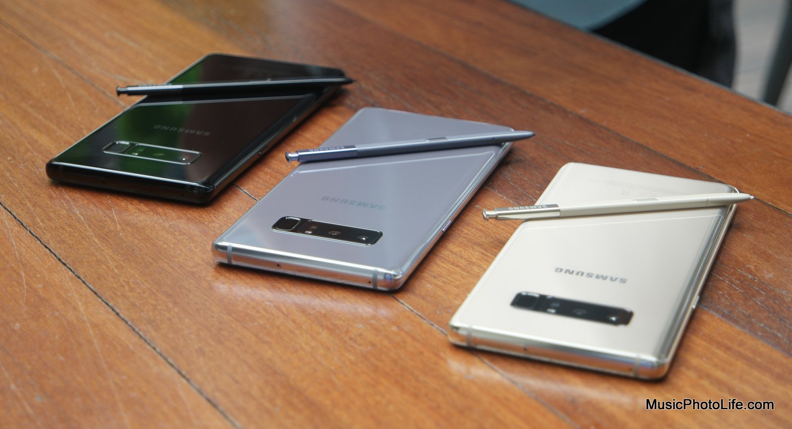 Samsung Galaxy Note8 Singapore First Look by musicphotolife.com