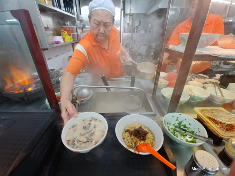 LG V30+ sample image - hawker food
