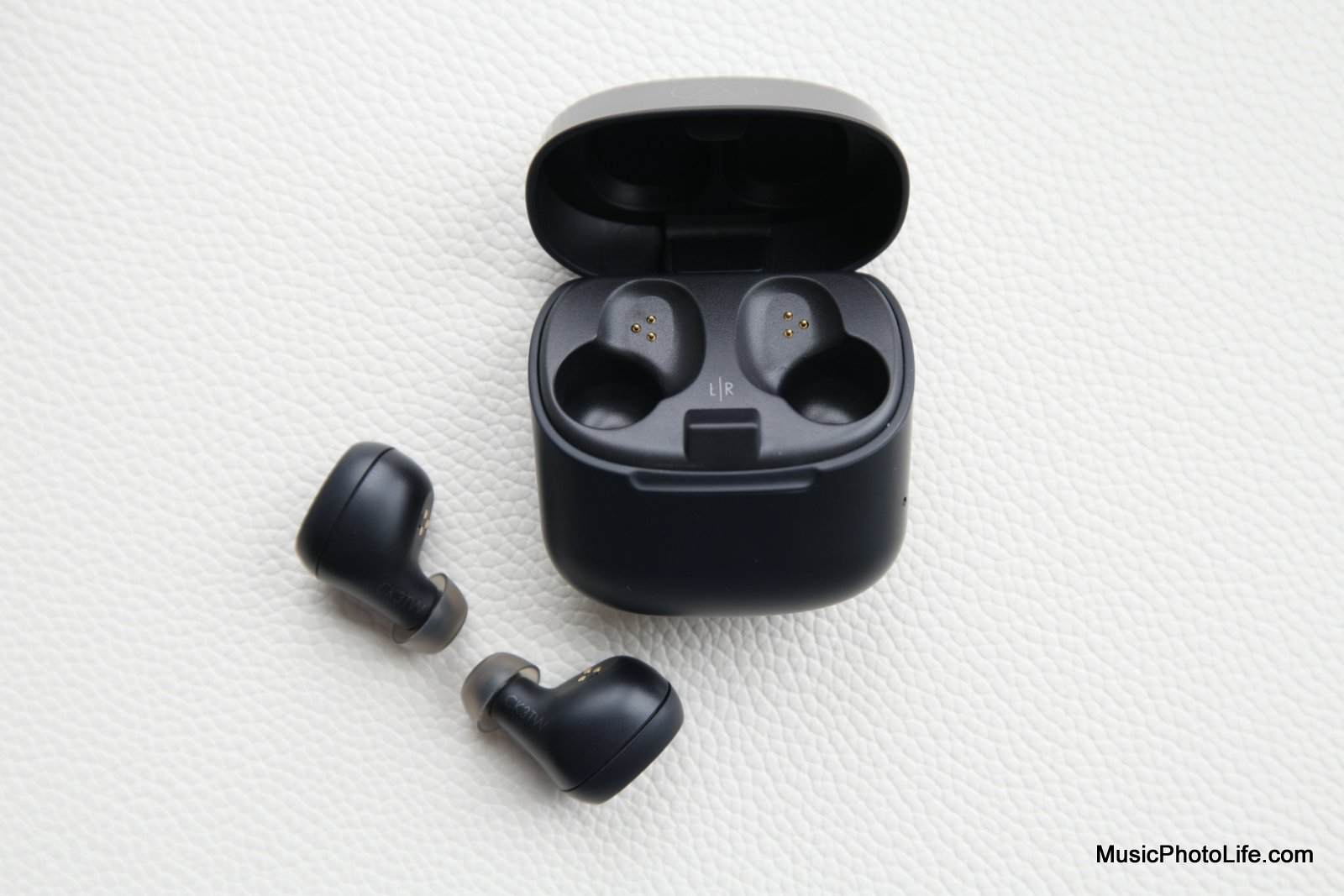 Audio-Technica ATH-CK3TW Review: Clarity and Bass Delivered