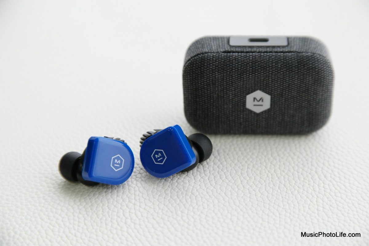 Master & Dynamic MW07 GO review by musicphotolife.com Singapore headphones review blog