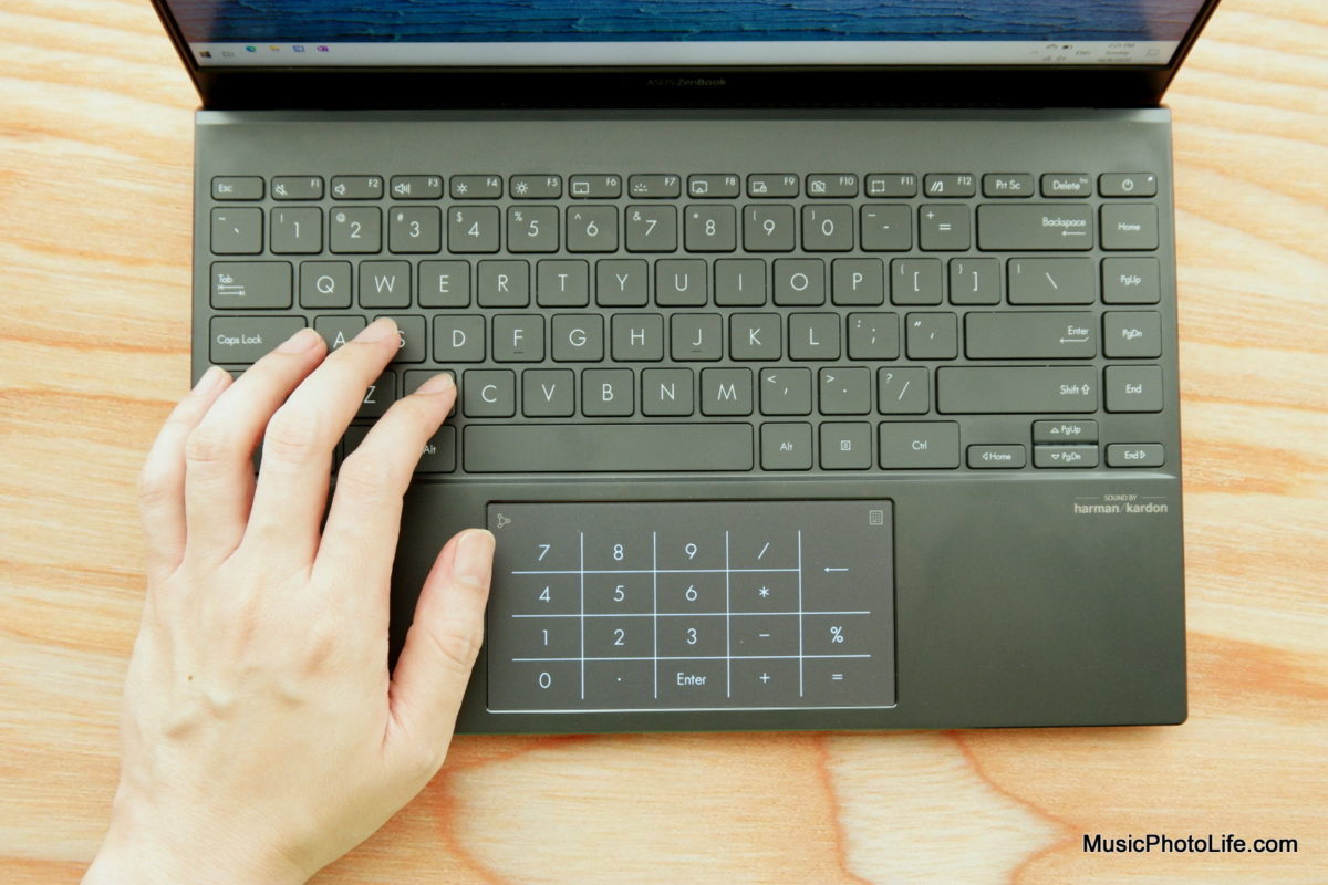 ASUS ZenBook 14 UX425 review by Music Photo Life, Singapore Tech Blog