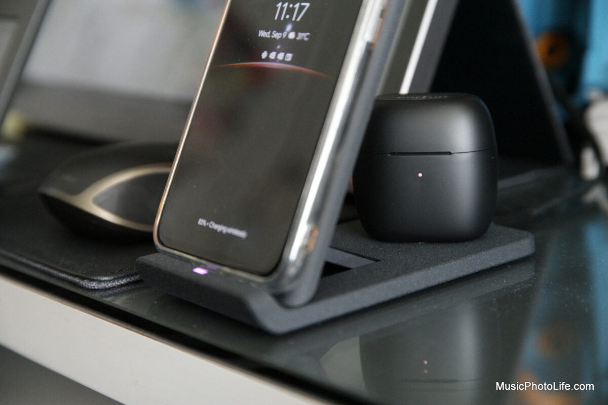 UNIQ Vertex Duo review by Music Photo Life, Singapore tech blog