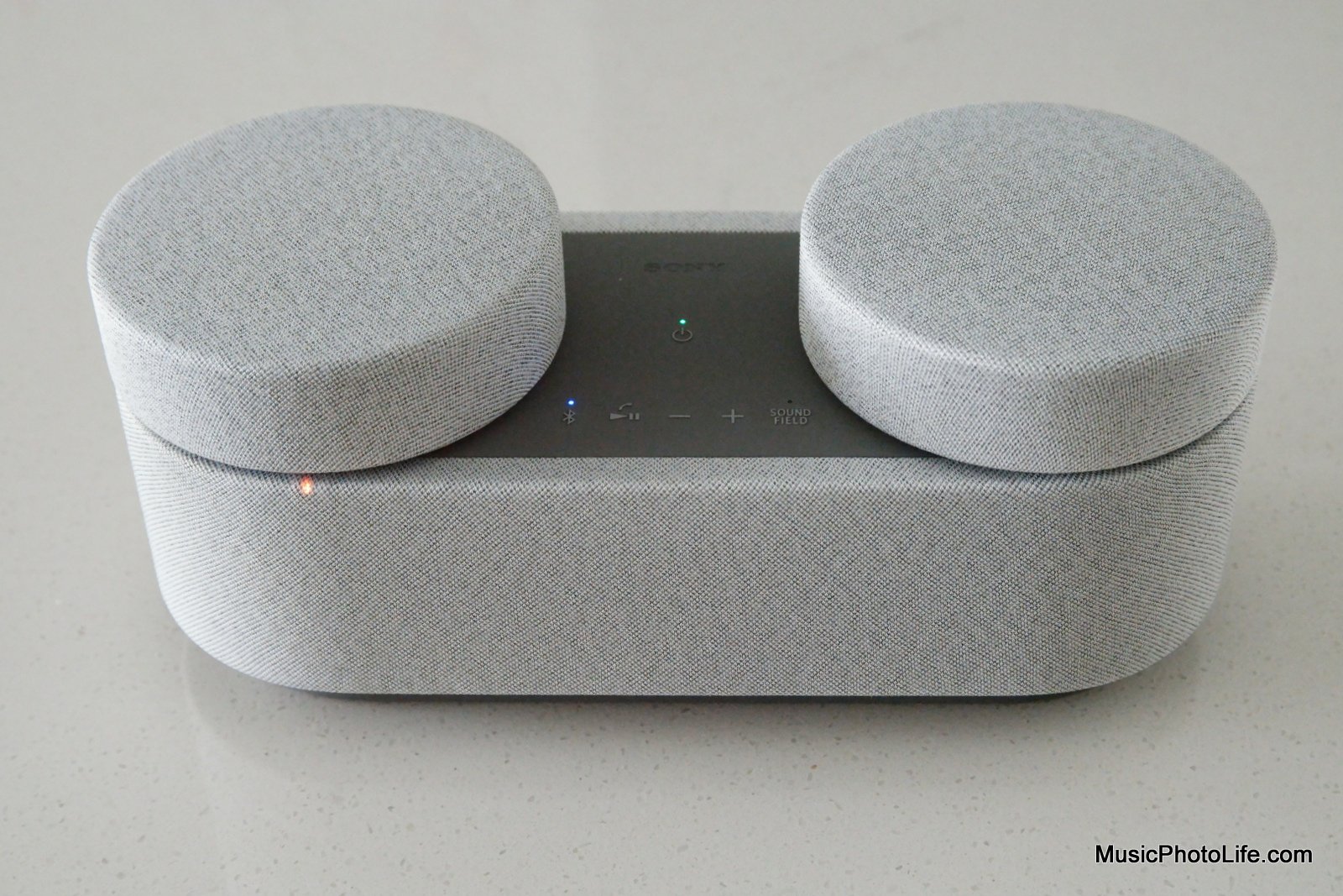 Sony_HT-AX7_2.jpg