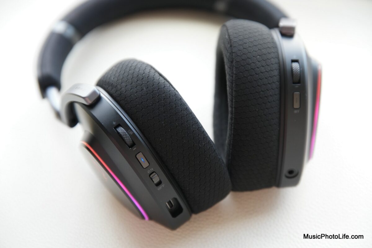 ROG Delta II gaming headphones close up of headphone buttons