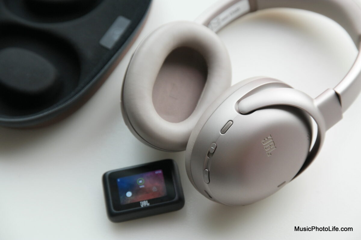 JBL Tour One M3 with Smart Tx transmitter and carrying case