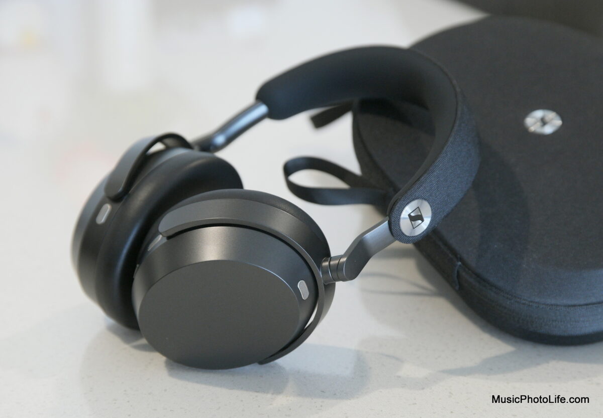 Sennheiser MOMENTUM 5 side view