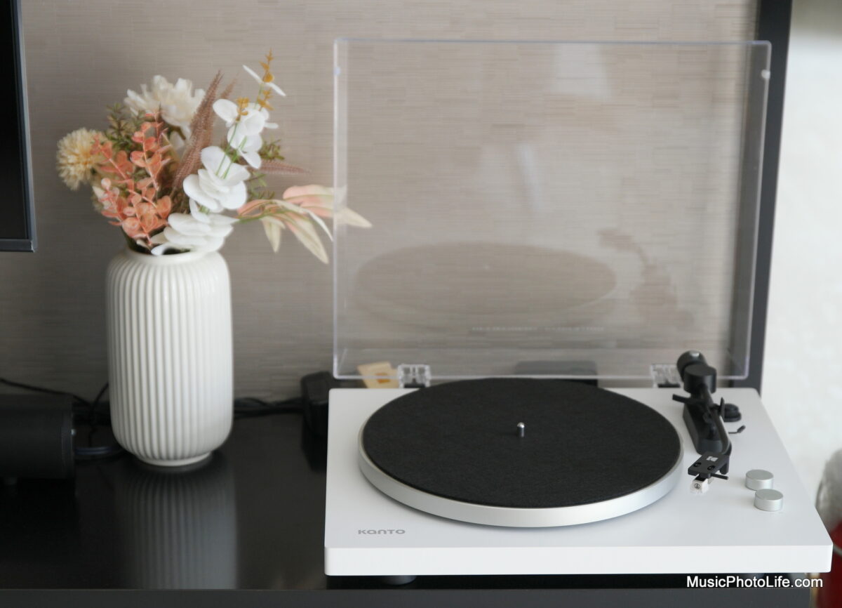 Kanto OBI3G2 turntable