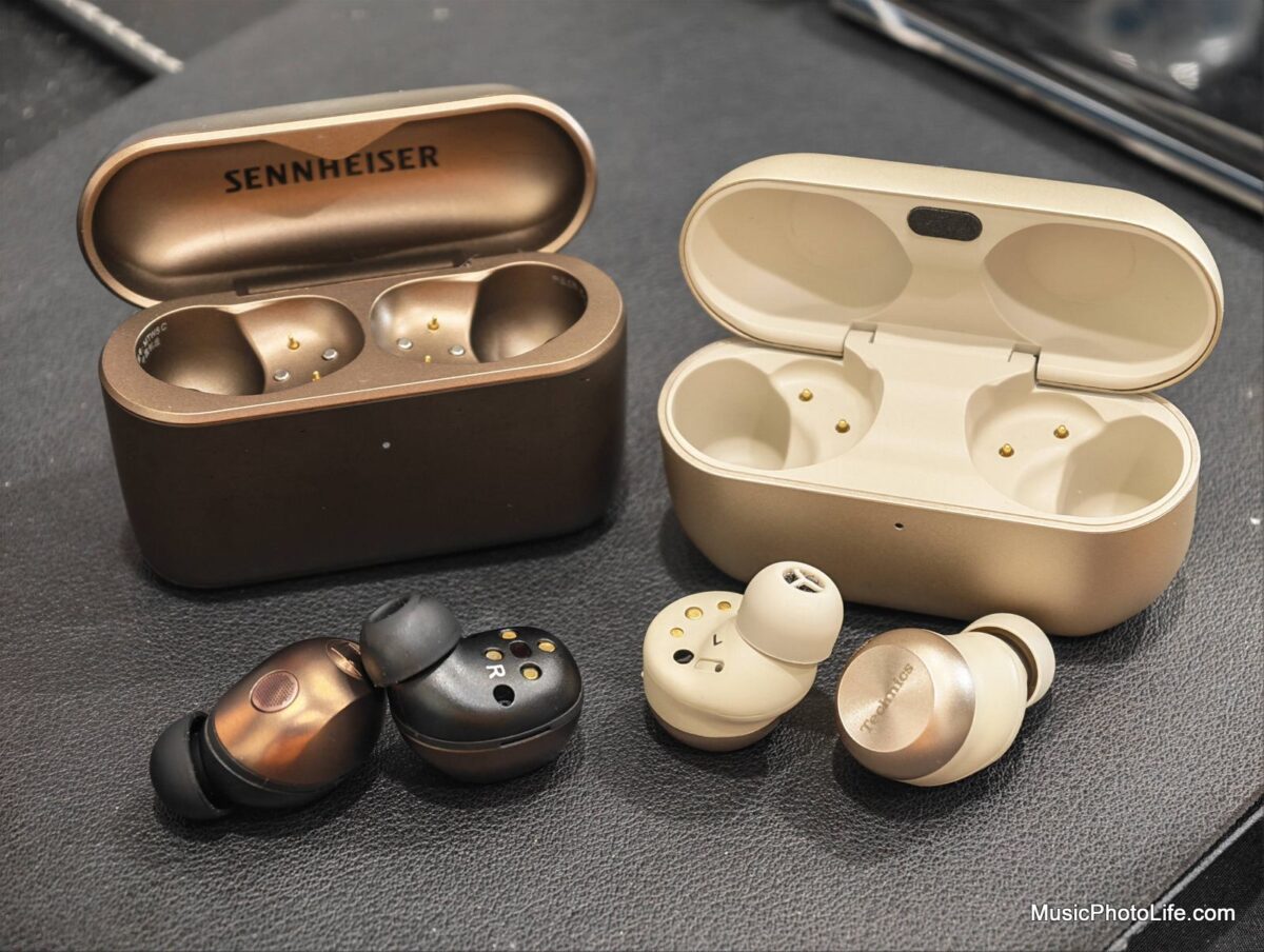 Sennheiseser MOMENTUM True Wireless 5 vs. Technics AZ100